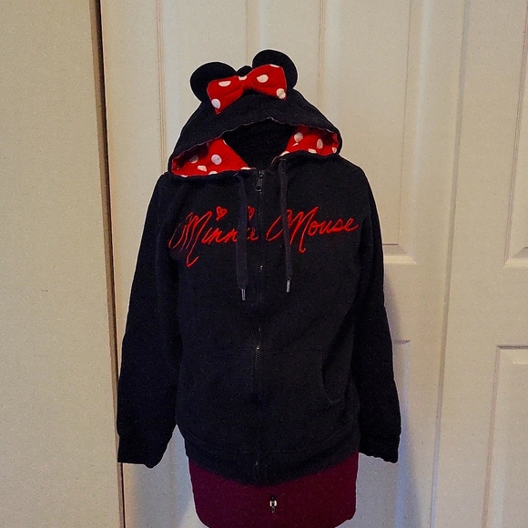 Don't use much but I love it. Super cute. - Picture 1 of 5